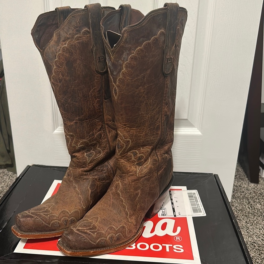 Tony Lama Boots, women’s size 9.5.